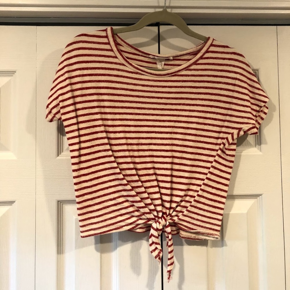 Short Sleeve Shirt with Tie